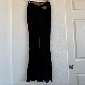 Elegant Black Lace Flare Leggings